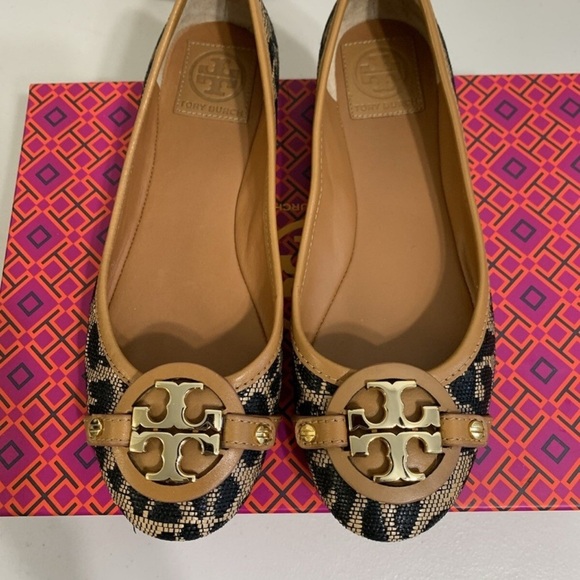 Tory Burch Aaden Ballet Flat Leopard Print Size 6 - Picture 1 of 6